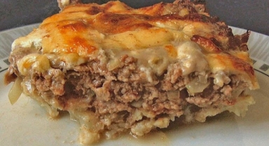Blumenkohl mit Hackfleisch, überbacken