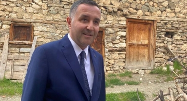 Bu kez mesajını baba ocağından verdi