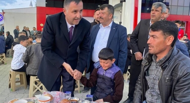 Mahmut Ünüvar, 2 bin kişiyle iftar etti