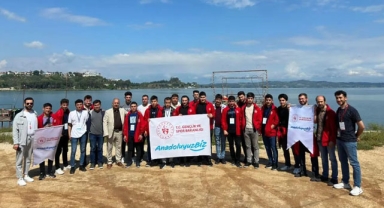 Karamanlı gönüllü gençler Adana'yı gezdi