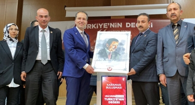 Soyfidan’dan Fatih Erbakan’a anlamlı hediye