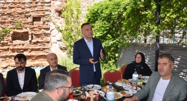 Milletvekili Adayı Ünüvar basına teşekkür etti