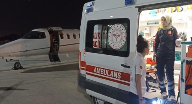 Kıbrıs’ta kaza yapan Karamanlı hasta ambulans uçakla getirildi