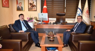 Vali Sarıibrahim, Sosyal Güvenlik Kurumu İl Müdürlüğü'nü ziyaret etti