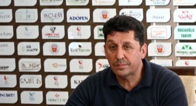 Süleyman Han istifa etti