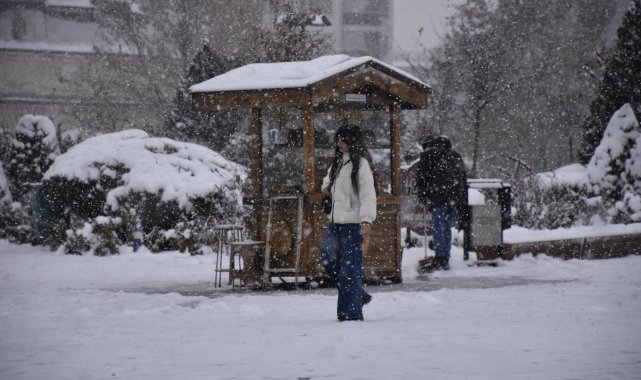 Sivas'ta 645 yerleşim yeri ulaşıma kapalı