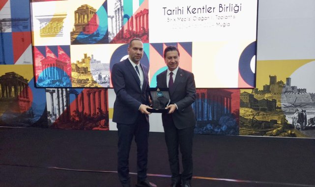 Tarihi Kentler Birliği'nin büyük ödülü Niğde Belediyesi'ne verildi