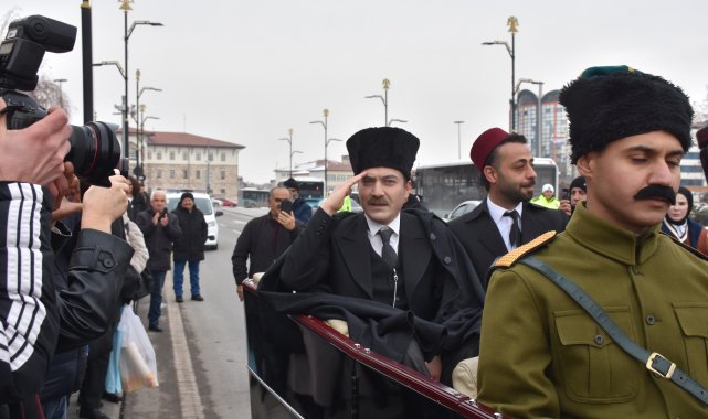 Atatürk'ün Sivas'tan ayrılışının 105'inci yıl dönümünde tören düzenlendi