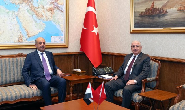 Bakan Güler, Irak Savunma Bakanı ile bir araya geldi