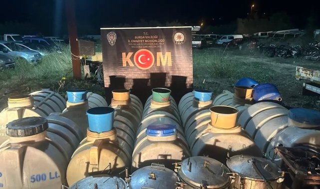 Bursa'da 5 bin 740 şişe sahte alkol ele geçirildi; 2 kişi tutuklandı