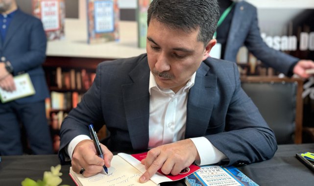 Cumhurbaşkanlığı Özel Kalem Müdürü Doğan, okurlarıyla buluştu