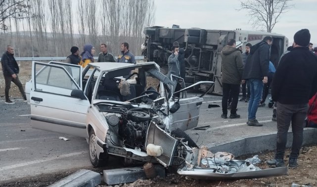 Öğrenci servis midibüsüyle otomobilin çarpıştığı kazada yaralanmıştı, kurtarılamadı