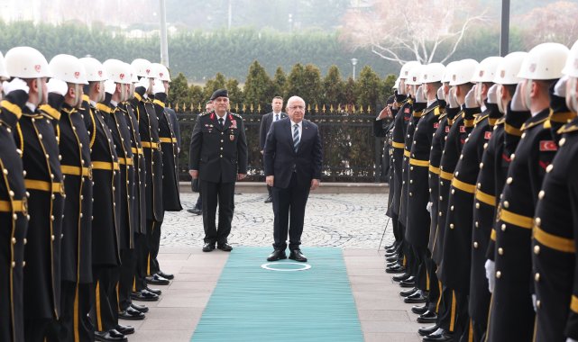 Bakan Güler, Jandarma Genel Komutanı Orgeneral Çardakçı'yı ziyaret etti