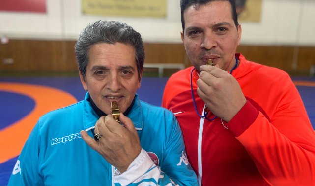 Güreş hakemliği yapan ve 'altın düdük' ödülü alan 3 baba-oğuldan biri Yücel Ailesi