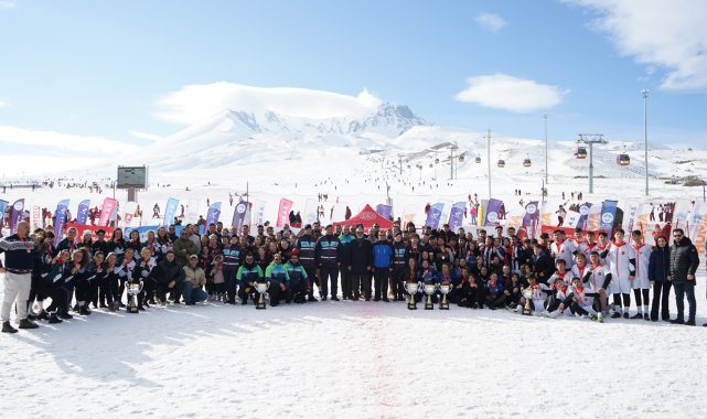 Kar Ragbi Türkiye Şampiyonası, Erciyes'te tamamlandı