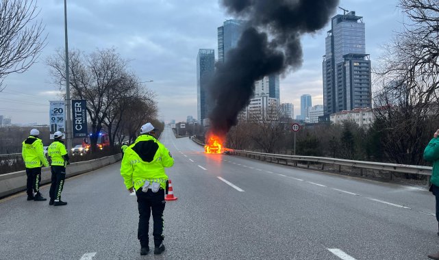 Lüks cip dakikalar içinde kül oldu; o anlar kamerada