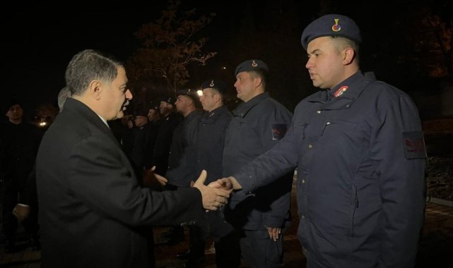 Vali Şahin'den yılbaşında görev yapan jandarma ve polis ekiplerine ziyaret