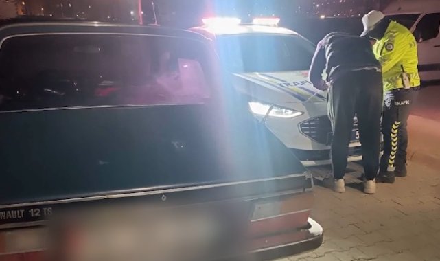 Yüksek sesli müzikle çevreye rahatsızlık veren sürücüye 43 bin TL ceza