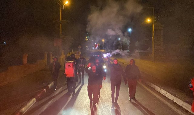 Aksaray'da halkı sahura bando takımı uyandırdı