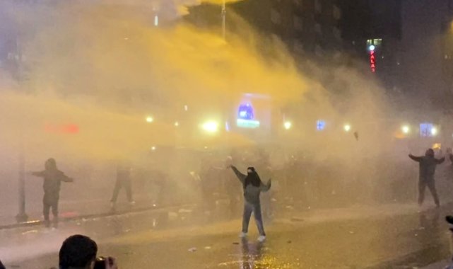 Ankara'da 'İmamoğlu' protestosunda polisten göstericilere TOMA'lı müdahale; gözaltılar var