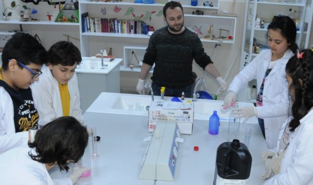 MEB yönetici ve öğretmenlerinin ders saatlerine ilişkin düzenleme