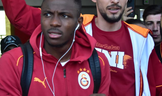 Galatasaray kafilesi, Konya'da coşkuyla karşılandı