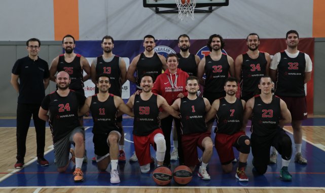 HAVELSAN erkek basketbol takımının kadın antrenörü