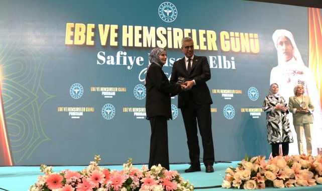 Elif Ebe, 'normal doğum'u kolaylaştıran buluşuyla ödül aldı