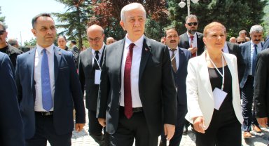 Mansur Yavaş: Yerel yöneticiler ecdat mirasının sorumluluğunu unutmamalı