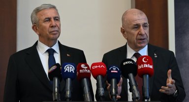 Ümit Özdağ, Mansur Yavaş'ı ziyaret etti