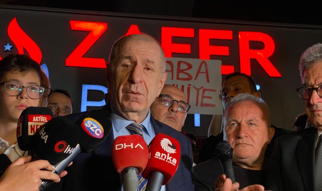 Ümit Özdağ tahliyesinin ardından Ankara'da parti genel merkezinde açıklama yaptı