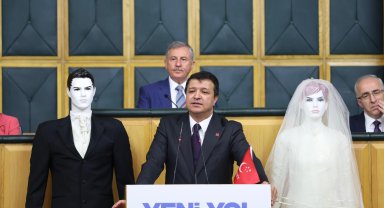 Arıkan ve Babacan, Yeni Yol grup toplantısında konuştu