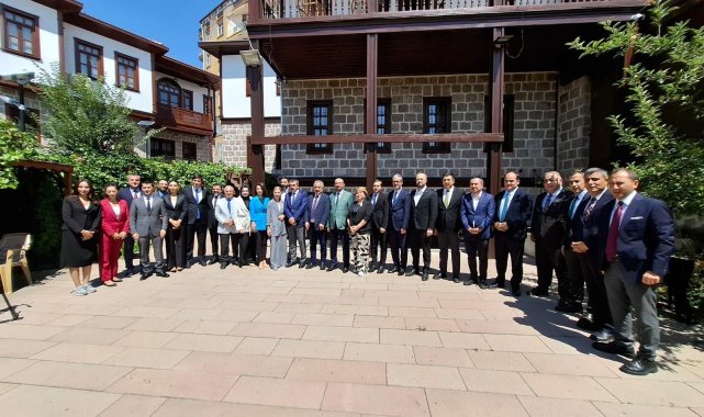 Bakan Tekin'den LGS açıklaması; 29 kişi görevden uzaklaştırıldı