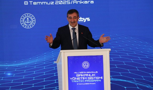 Cevdet Yılmaz: Geleceğin taleplerine de odaklanan bir eğitim modeliyle yol alıyoruz