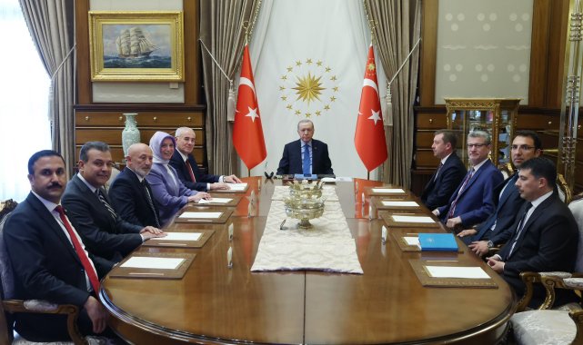 Cumhurbaşkanı Erdoğan, Kamu Başdenetçisi Akarca'yı kabul etti
