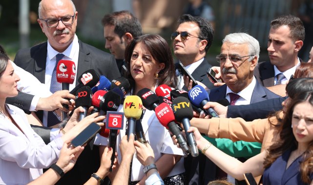 DEM Parti heyeti Bakan Tunç'u ziyaret etti