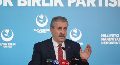 Destici: Bir yasayla mecliste komisyon kurulmasını biz kabul etmiyoruz