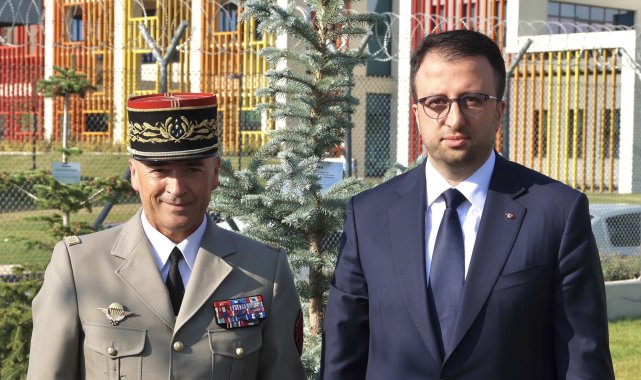 Fransa Genelkurmay Başkanı Burkhard, ASELSAN'ı ziyaret etti
