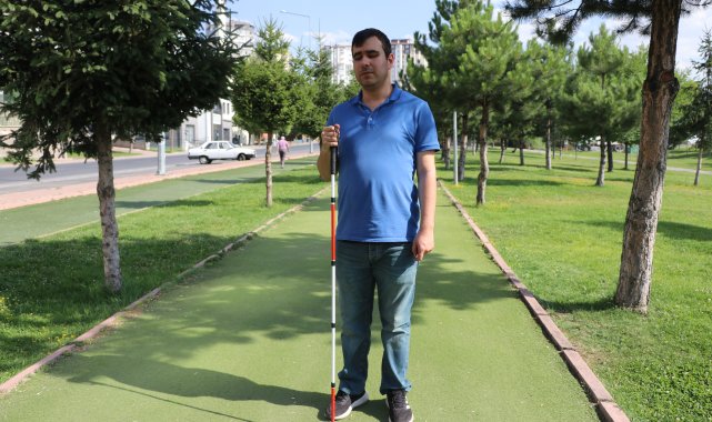 İkinci klibini çıkaran görme engelli Caner: Kimse engeli var diye hayattan ümidini kesmesin