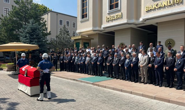 Kazada ölen Mülkiye Başmüfettişi Karaömeroğlu için İçişleri Bakanlığı'nda tören