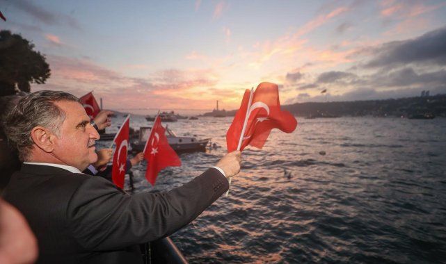 TCG Anadolu Gemisiyle Çanakkale'den İstanbul'a 'Zafer Yolculuğu' düzenlenecek