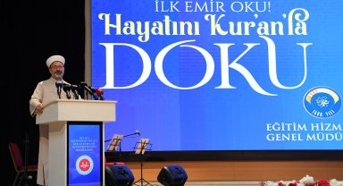 Ali Erbaş: Toplumu aşırılıklardan uzak tutmanın yolu eğitim programlarıdır