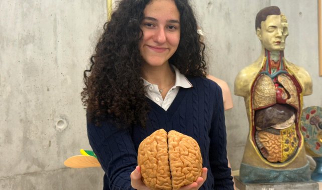 Avrupa 2'ncisi liseli Ceren'in yeni hedefi ABD'deki yarışma