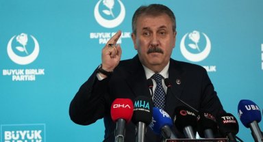 Destici: Kılıçdaroğlu'nun mezhebi anlayışının malzeme yapılmasını şiddetle kınıyorum