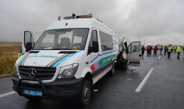 2 askerin şehit olduğu, 2 sivilin de öldüğü kazada, minibüs sürücüsü gözaltında