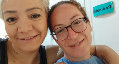 Ablasından sonra Figen öğretmen de erken teşhisle kanseri yendi