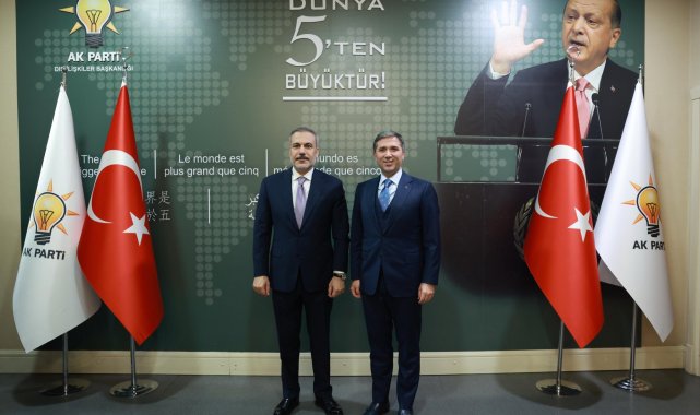 Bakan Fidan, AK Parti Dış İlişkiler Başkanı Sırakaya ile görüştü
