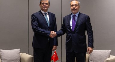 Bakan Fidan, Karadağ Dışişleri Bakanı İbrahimoviç ile bir araya geldi