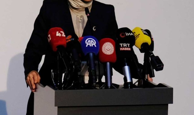 Bakan Göktaş: Aile dostu ekosistemin bir parçası aile dostu teknolojidir