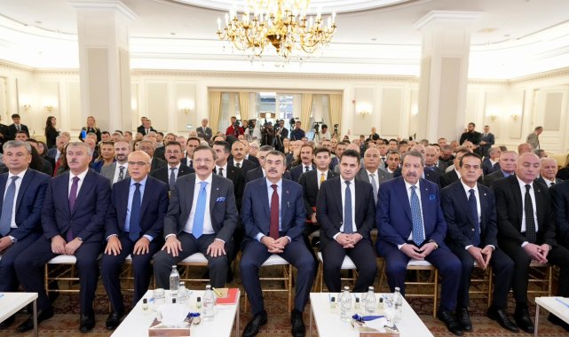 Bakan Tekin: Biz yetiştirelim siz de istihdam edin